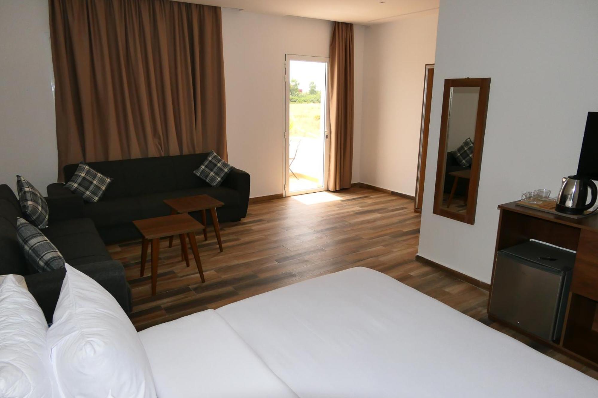 Hotel Corail De Cabo Cabo Negro Eksteriør billede